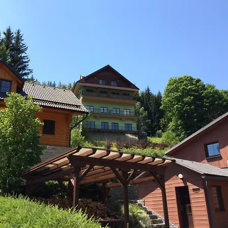 Orbit * Karlov (Bruntal)